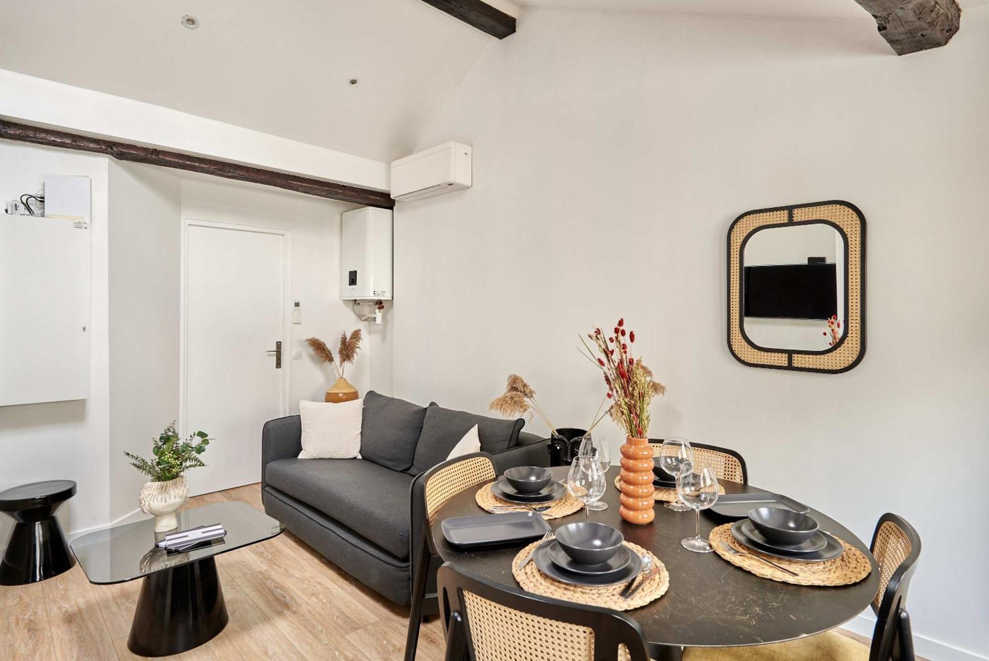 Apartment Le Marais By Studio Prestige Париж Екстериор снимка