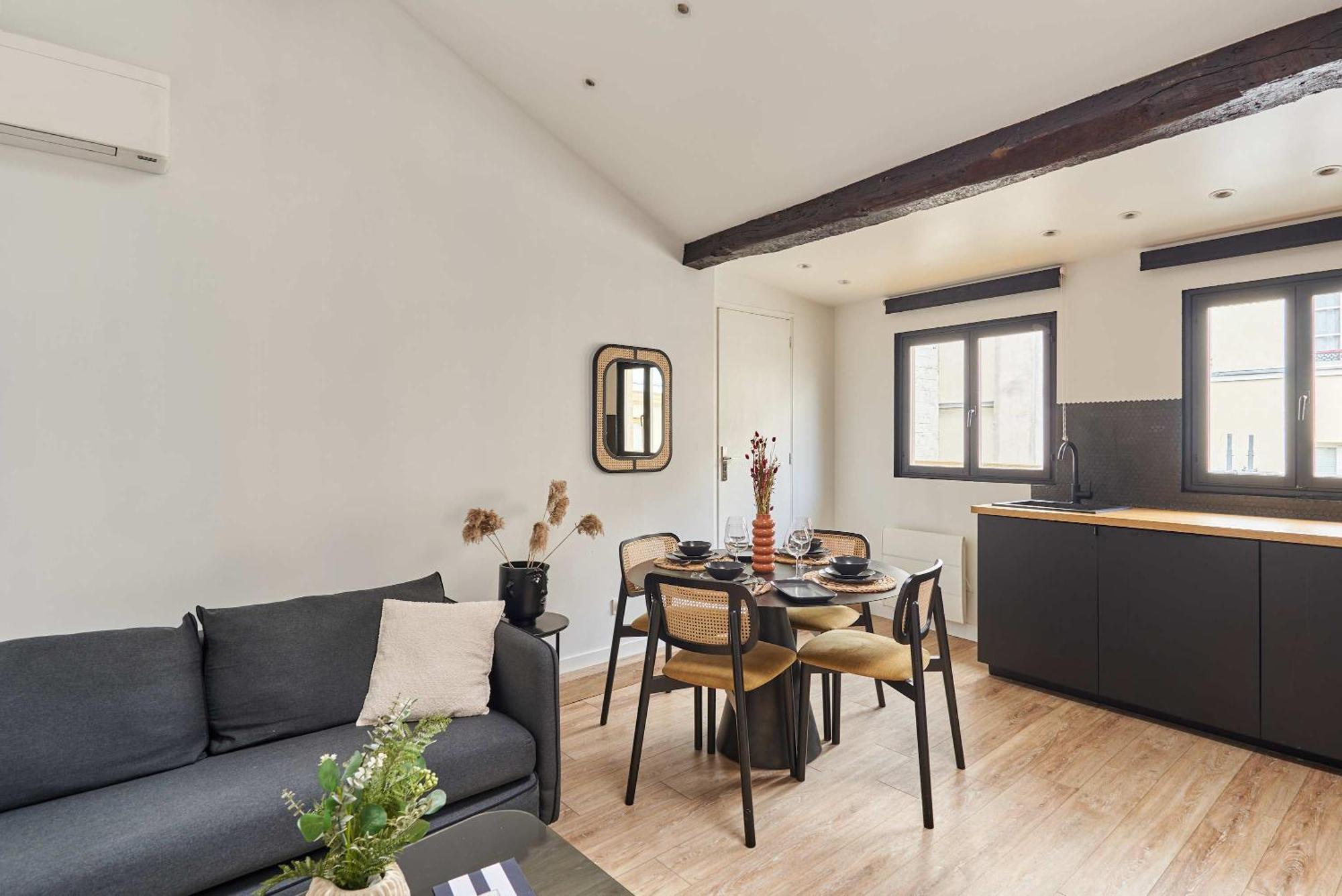 Apartment Le Marais By Studio Prestige Париж Екстериор снимка